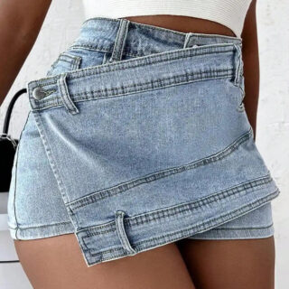 Jupe short en jean très courte, vue de face