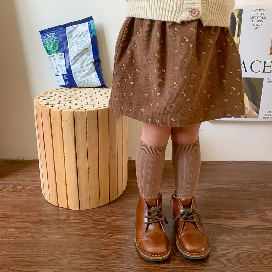 Jupe en velours côtelé pour fille • Jolie Jupette