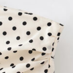 Jupe à Pois Élégante et Raffinée en Tissu Léger