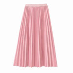 Jupe Fille Plissée et Charmante avec Taille Élastique sur fond blanc