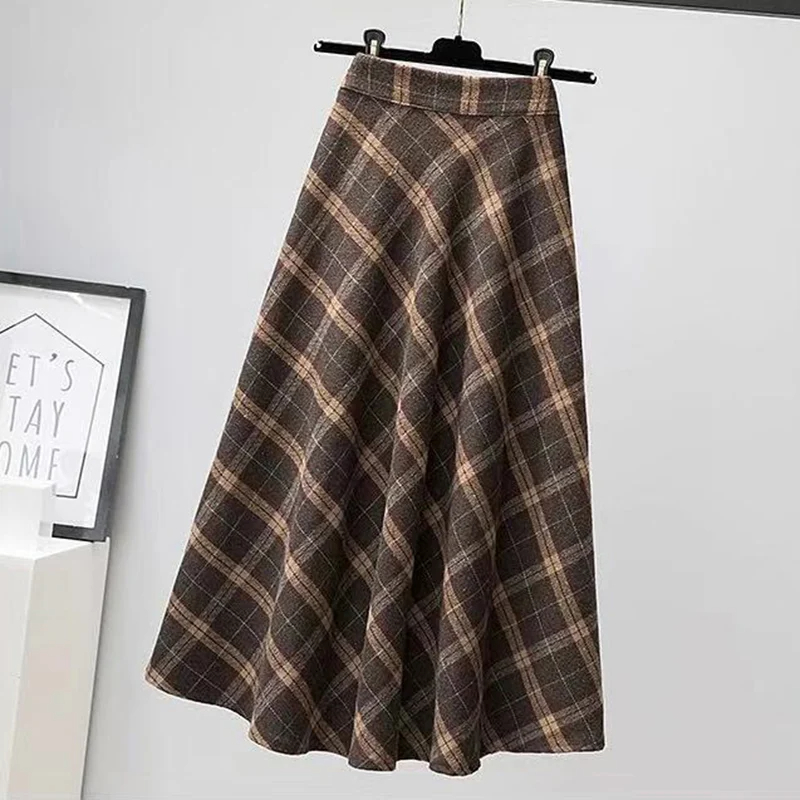 Jupe Crayon Classique Allders Taille 12 – Carreaux Automne/Hiver
