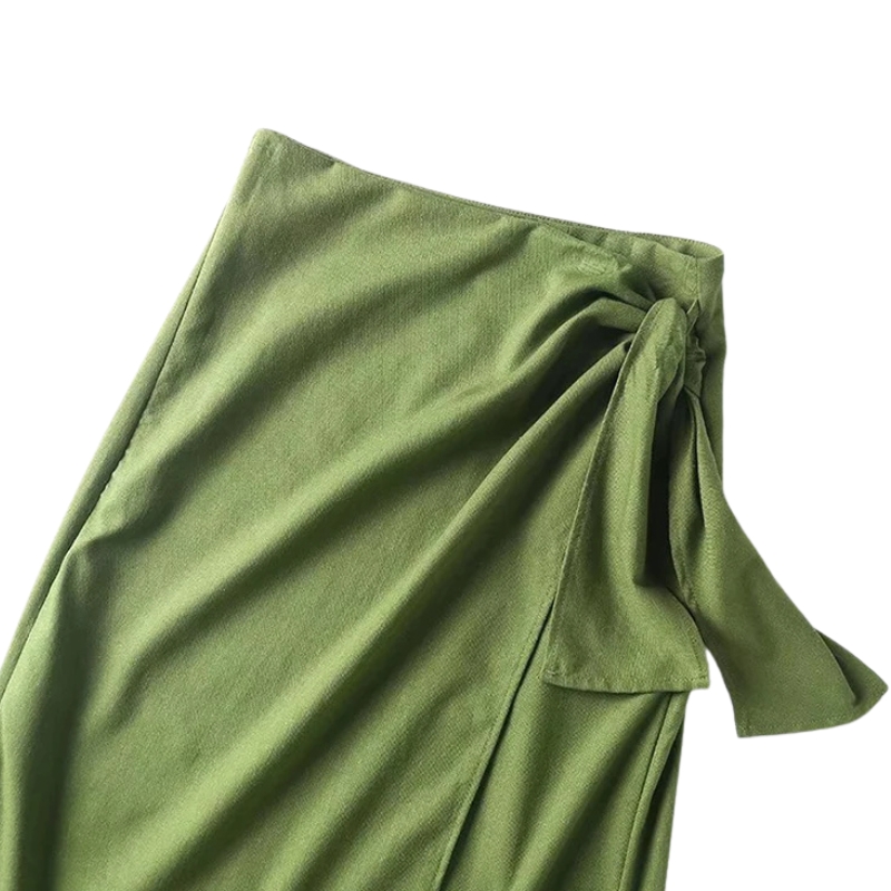 Jupe Verte Mi-Longue avec Nœud Latéral