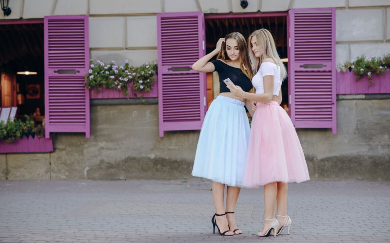 Réinventer la Silhouette : Les Coupes Fluides et Ajustées pour un Look Harmonieux Uncategorized reinventer silhouette coupes fluides ajustees look harmonieux 7