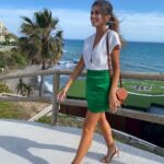 Jupe Courte et Chic en Satin
