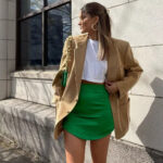 Jupe Courte et Chic en Satin
