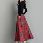 Jupe Fleurie Vintage sur une femme